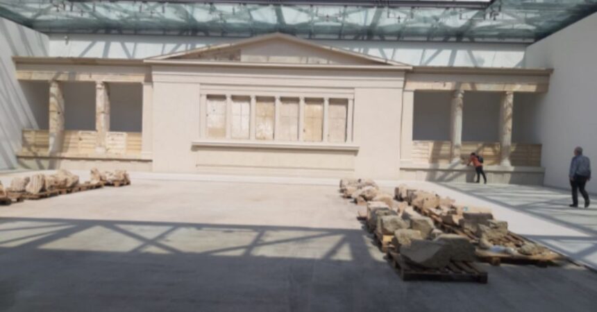 Πολυκεντρικό